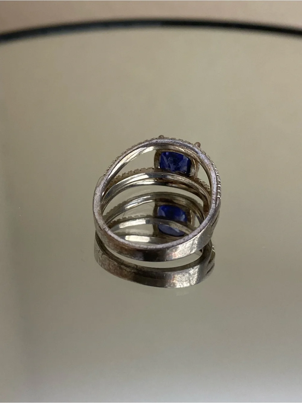 N/A elegant blue